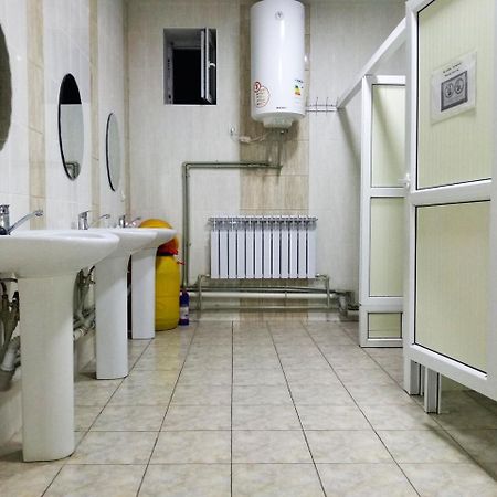 Medi Guest House Osch Exterior foto