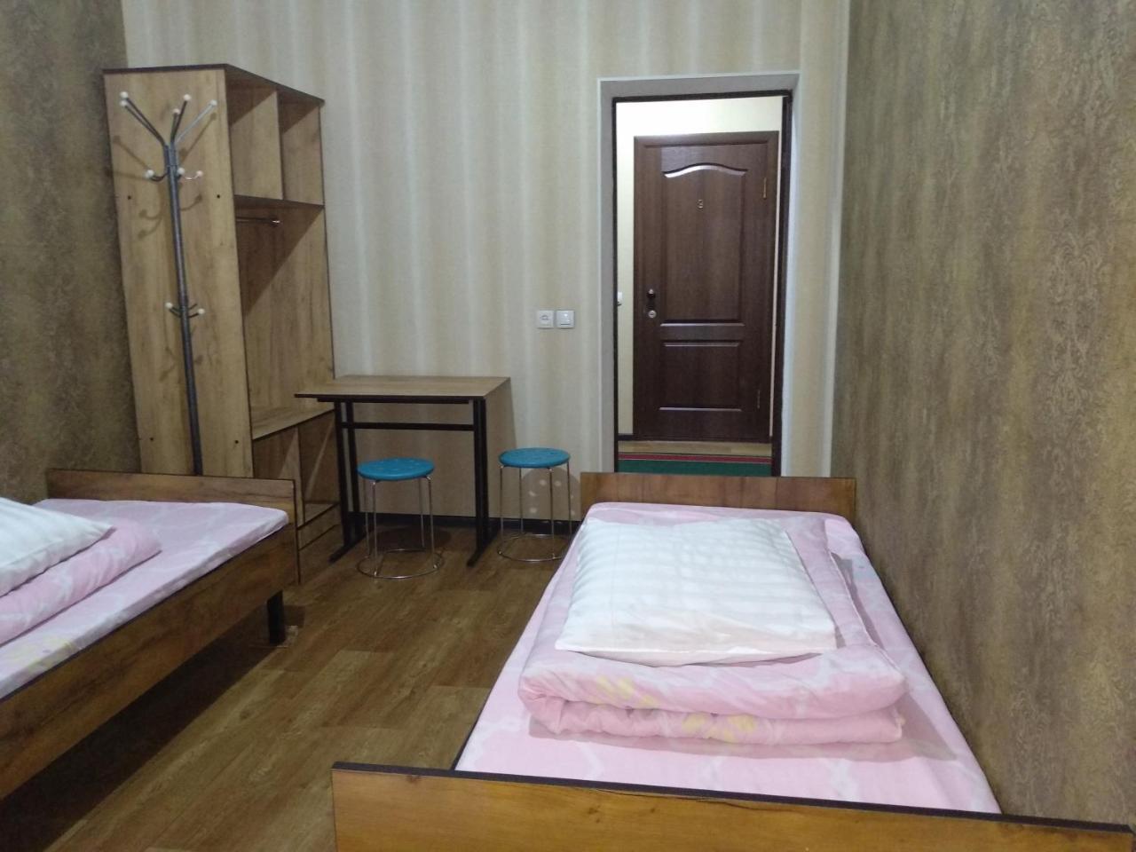Medi Guest House Osch Exterior foto