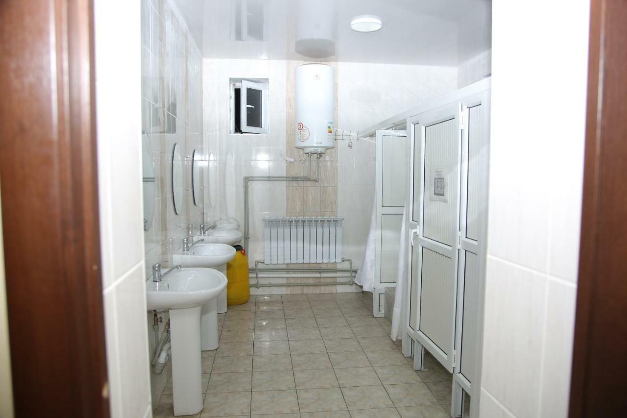 Medi Guest House Osch Exterior foto